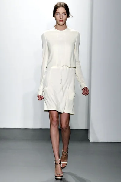Look 5